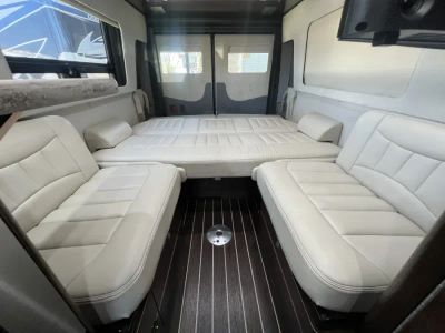 2018 Airstream INTERSTATE — photo 15 view