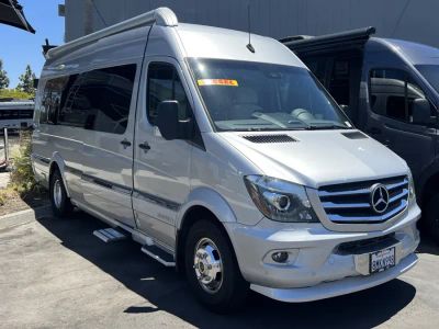 2018 Airstream INTERSTATE — front three-quarter view