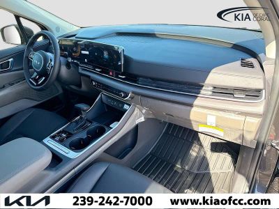 2026 Kia Carnival — photo 13 view