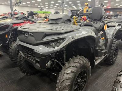 2026 Can-Am® Outlander MAX DPS 850 — front three-quarter view