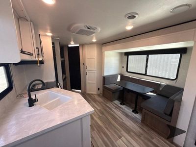 2025 Jayco Jay Flight SLX - Photo 12