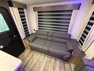 2024 Forest River RV Cherokee Grey Wolf - Photo 13