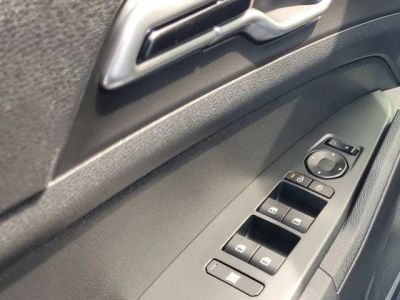 2026 Kia Sportage Hybrid — engine compartment view