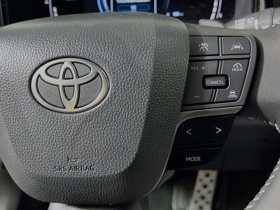 2026 Toyota Camry — photo 17 view