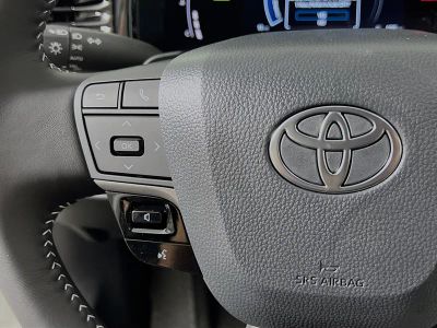 2026 Toyota Camry — photo 16 view