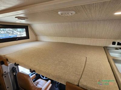 2027 Dynamax Europa — photo 20 view