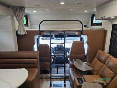2027 Dynamax Europa — photo 19 view