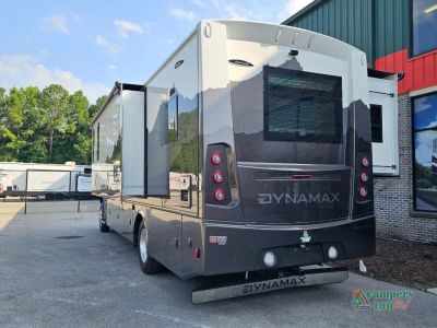 2027 Dynamax Europa — detail view