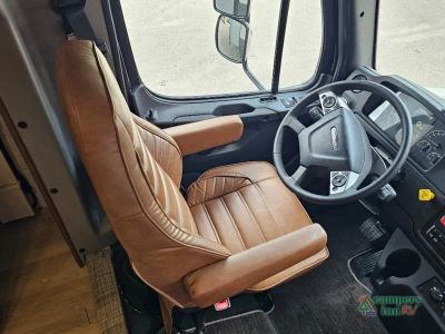 2027 Dynamax Europa — photo 14 view