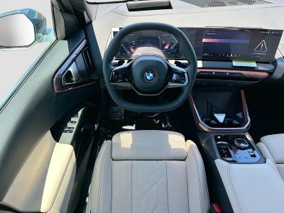 2026 BMW X3 — photo 16 view