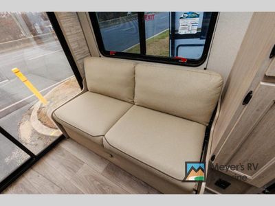 2025 Coachmen RV Catalina Summit Series 8 - Photo 19