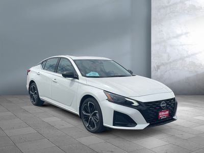 2026 Nissan Altima — photo 8 view