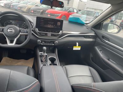 2026 Nissan Altima — photo 17 view