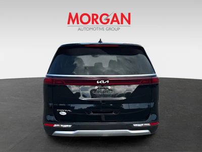 2024 Kia Carnival — photo 8 view