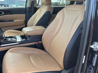 2024 Kia Carnival — photo 18 view