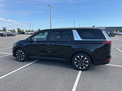 2024 Kia Carnival — photo 11 view