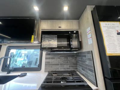 2026 Grand Design LINEAGE SERIES F — photo 10 view