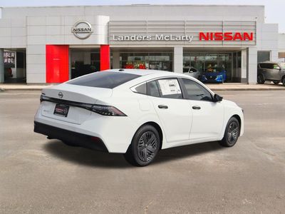 2026 Nissan Sentra - Photo 3