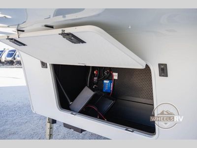 2026 Brinkley Model Z - Photo 14
