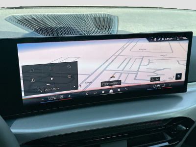 2026 BMW 2 Series — photo 11 view