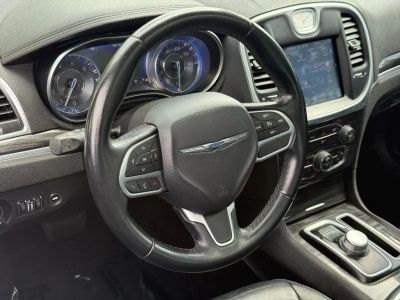 2017 Chrysler 300 - Photo 22