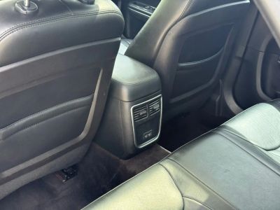 2017 Chrysler 300 - Photo 30