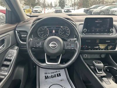 2023 Nissan Rogue SV - Photo 17