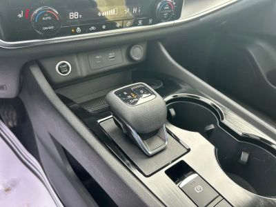 2023 Nissan Rogue SV - Photo 27