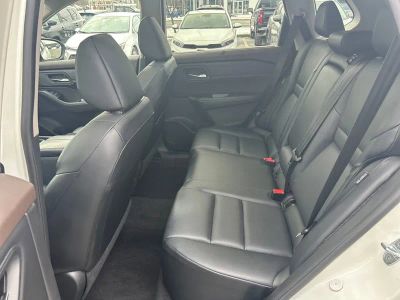 2023 Nissan Rogue SV - Photo 28
