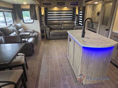 2020 Forest River RV Alpha wolf — photo 18 view
