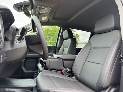 2025 Chevrolet Silverado 2500 HD — photo 9 view