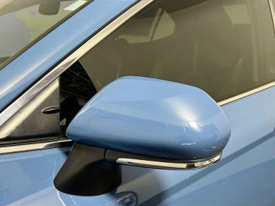 2023 Toyota Camry — photo 10 view