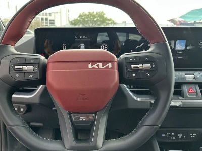 2026 Kia K4 — photo 13 view