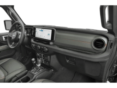 2026 Jeep Gladiator — photo 12 view