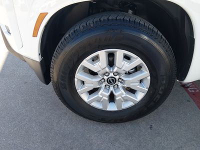 2023 Nissan Frontier - Photo 10