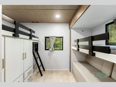 2027 Forest River RV Vibe - Photo 10