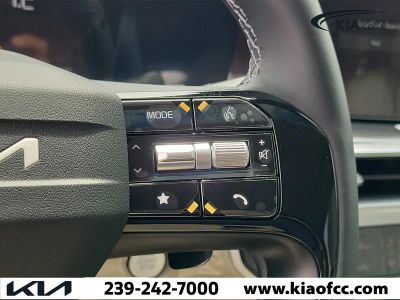 2026 Kia Sorento Hybrid — photo 27 view