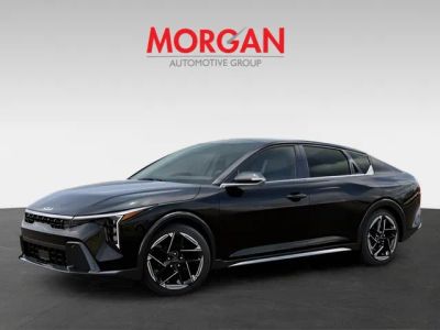 2026 Kia K4 — rear three-quarter view