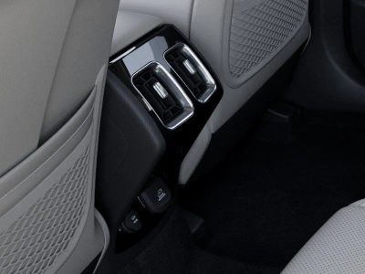 2026 Kia Sorento Hybrid — photo 26 view