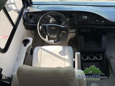 2026 Fleetwood RV Flair - Photo 15