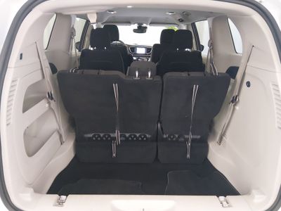 2023 Chrysler Voyager - Photo 11