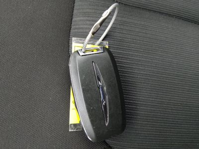 2023 Chrysler Voyager - Photo 15