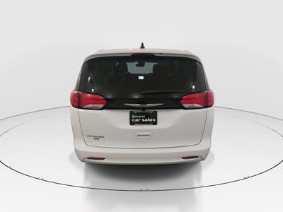 2023 Chrysler Voyager - Photo 6