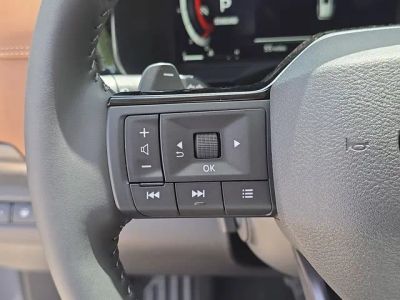 2026 Nissan Pathfinder — photo 32 view