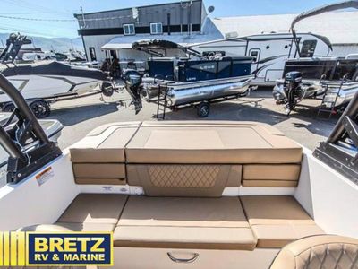 2025 Bayliner VR Series - Photo 13