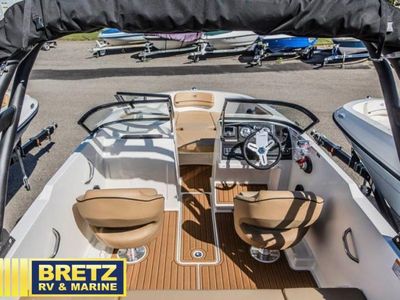 2025 Bayliner VR Series - Photo 12
