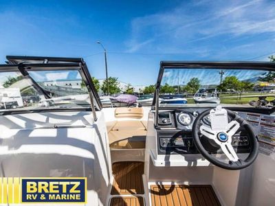 2025 Bayliner VR Series - Photo 9