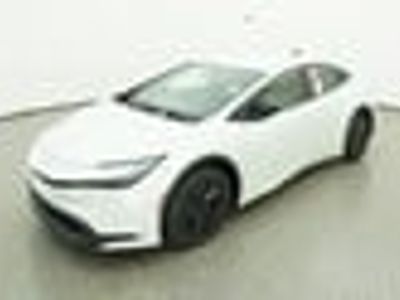 2026 Toyota Prius LE Hatchback — photo 34 view