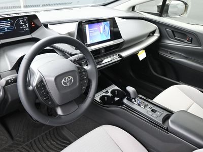 2026 Toyota Prius LE Hatchback — photo 12 view