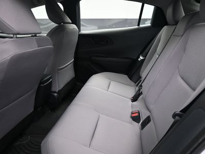 2026 Toyota Prius LE Hatchback — photo 14 view